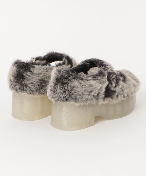 Jeffrey Campbell(ジェフリーキャンベル)の「【KERA12月号掲載】ファーパンプス(パンプス・レディース・グリーン/ブラック・38/37/36/35)」の3枚目の写真