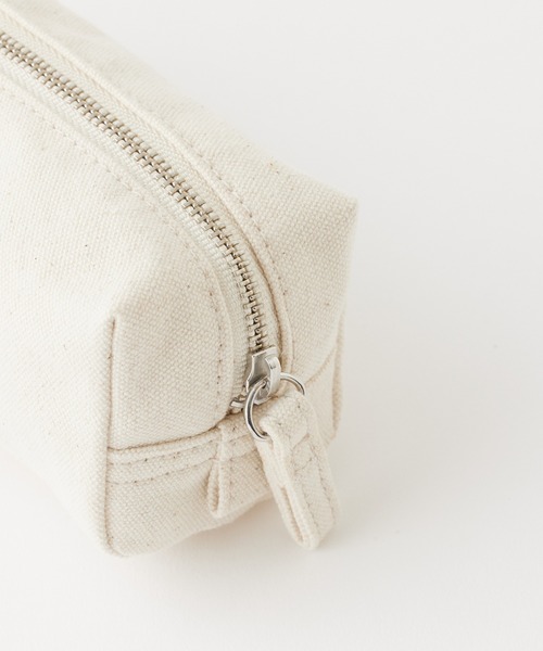 MILKFED.（ミルクフェド）の「OUI PENCIL CASE（ペン類・レディース・ブラック/レッド/オフホワイト/ライトグリーン・ONE SIZE）」の7枚目の写真