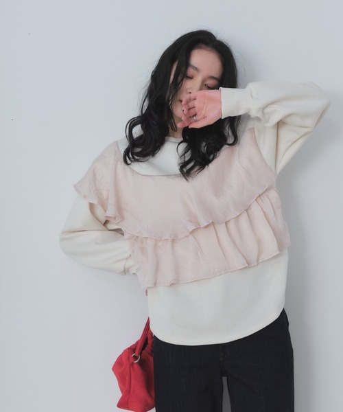 Shelly island（シェリーアイランド）の「サテンアシメフリルプルオーバー（スウェット・レディース・ホワイト/ブラック・FREE）」の2枚目の写真