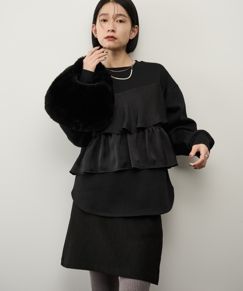 Shelly island（シェリーアイランド）の「サテンアシメフリルプルオーバー（スウェット・レディース・ホワイト/ブラック・FREE）」の8枚目の写真