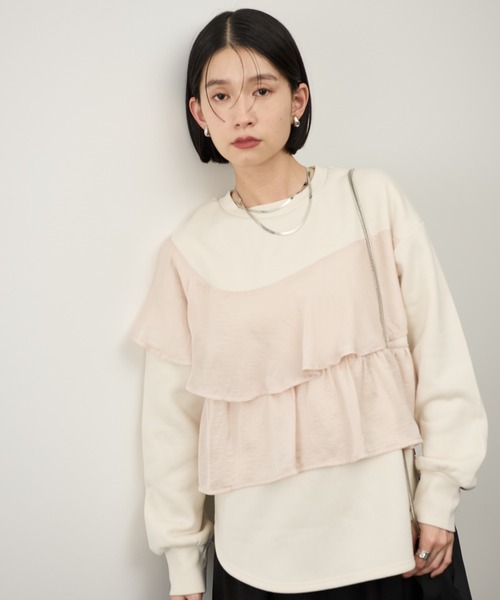 Shelly island（シェリーアイランド）の「サテンアシメフリルプルオーバー（スウェット・レディース・ホワイト/ブラック・FREE）」の13枚目の写真