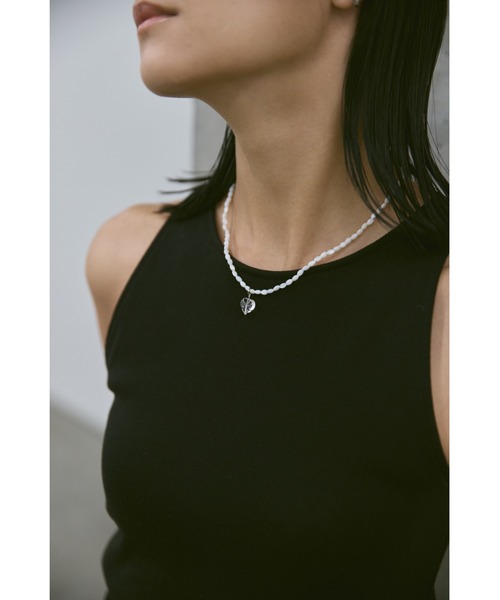 un/neu(アンノイ)の「カラービーズハートネックレス(ネックレス・レディース・グリーン/ホワイト/ブルー・FREE)」の10枚目の写真