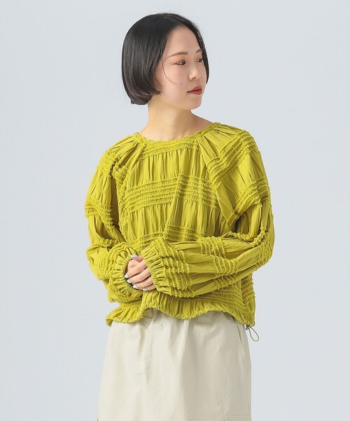 BEAMS HEART(ビームスハート)の「シャーリング 2WAY ブラウス(シャツ/ブラウス・レディース・イエロー系その他5/ブラック/ホワイト系その他5・FREE)」の1枚目の写真