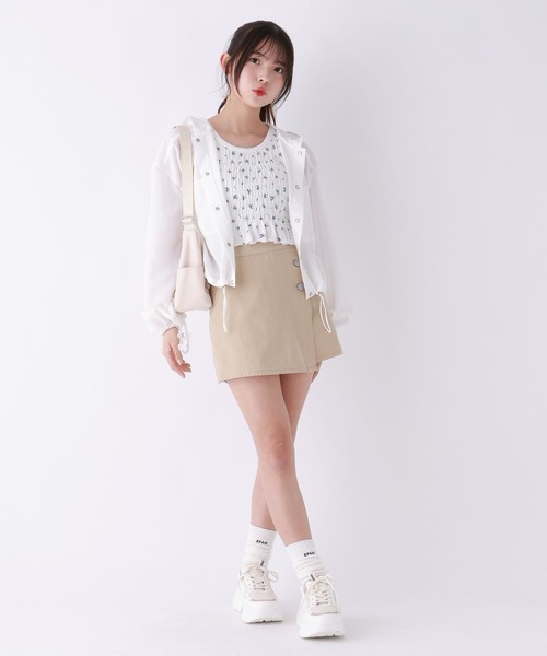 repipi armario（レピピ アルマリオ）の「【接触冷感/UVカット】スパンボイルショートパーカー（パーカー・キッズ・ホワイト/グレー/ブラック・SMALL/LARGE/MEDIUM）」の5枚目の写真