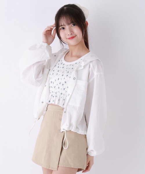 repipi armario（レピピ アルマリオ）の「【接触冷感/UVカット】スパンボイルショートパーカー（パーカー・キッズ・ホワイト/グレー/ブラック・SMALL/LARGE/MEDIUM）」の7枚目の写真