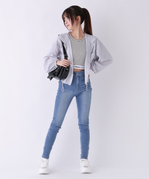 repipi armario（レピピ アルマリオ）の「【接触冷感/UVカット】スパンボイルショートパーカー（パーカー・キッズ・ホワイト/グレー/ブラック・SMALL/LARGE/MEDIUM）」の14枚目の写真