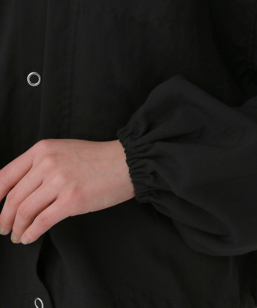 repipi armario（レピピ アルマリオ）の「【接触冷感/UVカット】スパンボイルショートパーカー（パーカー・キッズ・ホワイト/グレー/ブラック・SMALL/LARGE/MEDIUM）」の22枚目の写真