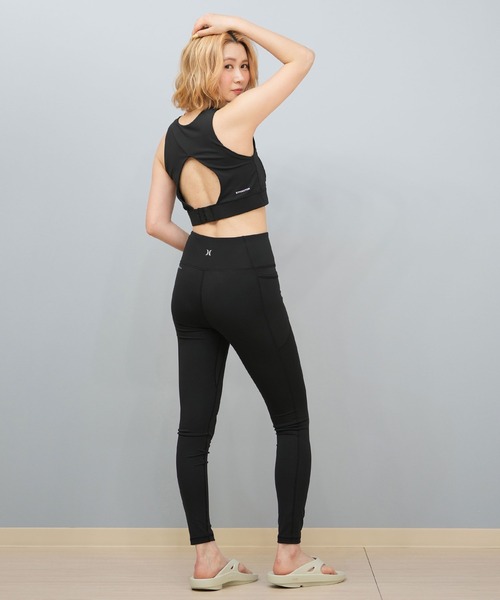 Hurley (ハーレー)の「Hurley/ハーレー ブラトップ/フィットネス/UVケア WASB251051(水着・レディース・ブラック×ホワイト/オリーブ/ブラック/ネイビー/ピンク/ブラウン×イエロー/ブラック×ブルー/カーキ・M/S)」の14枚目の写真
