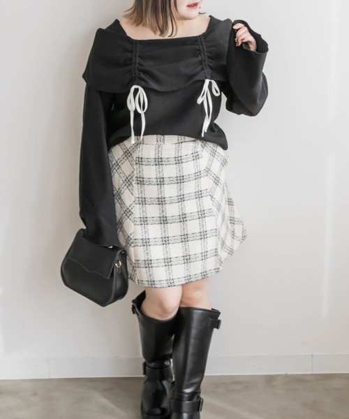 CLETTE(クレット)の「オフショル風ドロストリボンプルオーバー(Tシャツ/カットソー・レディース・チャコールグレー/アイボリー/ブラック・LL/3L/4L)」の7枚目の写真