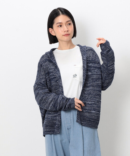 ONIGIRI（オニギリ）の「ミックスデニム調　フーディーカーディガン（カーディガン/ボレロ・レディース・サックスブルー/ネイビー・FREE）」の2枚目の写真