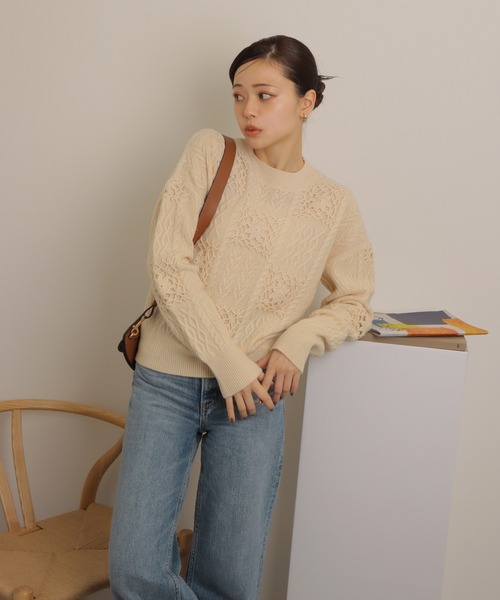 LAULEN(ローレン)の「crochet patchwork knit pullover /クロシェ パッチワーク ニット(ニット/セーター・レディース・アイボリー/ベージュ・FREE)」の3枚目の写真