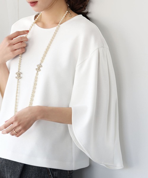 ELFRANK(エルフランク)の「チューリップスリーブダンボールプルオーバー(Tシャツ/カットソー・レディース・グレー/オフホワイト/ブラック・FREE)」の10枚目の写真