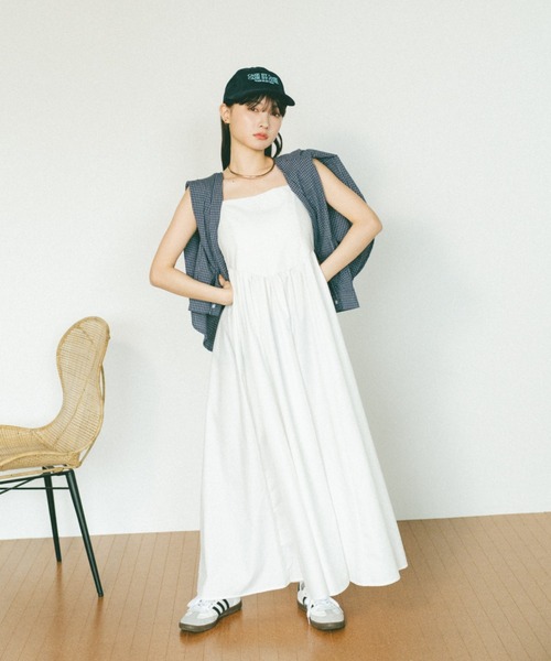 VANNIE U(ヴァニーユー)の「ラウンドカットビスチェデザインギャザーフレアキャミワンピース(ワンピース・レディース・ブラック/ホワイト/ブラウン/テラコッタ・FREE)」の15枚目の写真