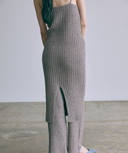 EN NEUME（エンノイム）の「【Set Up】Melange Ribbed Knit Dress（ワンピース・レディース・ブラウン/レッド・FREE）」の13枚目の写真