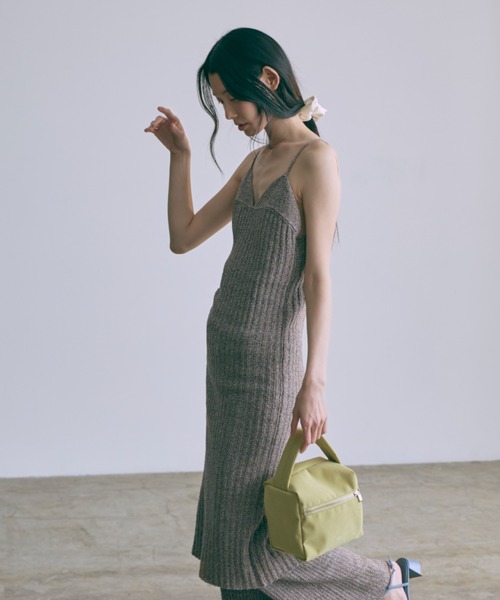 EN NEUME（エンノイム）の「【Set Up】Melange Ribbed Knit Dress（ワンピース・レディース・ブラウン/レッド・FREE）」の4枚目の写真