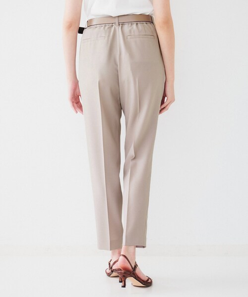 UNTITLED（アンタイトル）の「【接触冷感/UV/セットアップ可能】ライトウェイト タックテーパードパンツ（その他パンツ・レディース・ベージュ/ブラック/チャコールグレー・00/01/02/03/04/42/44/46/48/50）」の15枚目の写真