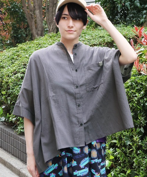 チチカカ(チチカカ)の「バンドカラードルマンシャツ(シャツ/ブラウス・レディース・その他1/ホワイト/チャコールグレー・FREE)」の1枚目の写真