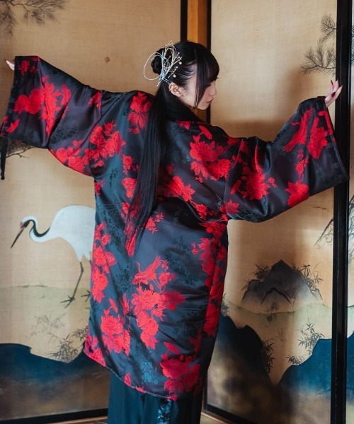 REZEN(リゼン)の「タッセル紐ジャガード羽織(その他アウター・メンズ・ローズ/イエロー/ブラック・LARGE/MEDIUM)」の11枚目の写真