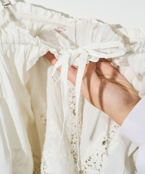 FREAK'S STORE(フリークスストア)の「インド スカラップ 2wayスカート トップス(スカート・レディース・オフホワイト/ブラック・フリ-)」の8枚目の写真