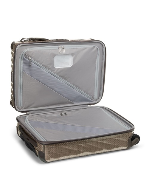 TUMI(トゥミ)の「19 DEGREE LITE インターナショナル・キャリーオン スーツケース(機内持ち込みサイズ) 1泊~3泊程度(スーツケース/キャリーバッグ・メンズ・ミックスグレー・FREE)」の3枚目の写真