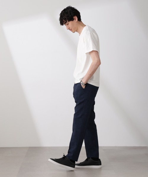 NANO universe(ナノユニバース)の「WEB限定/ジャケT(R) Vネック 半袖(Tシャツ/カットソー・メンズ・ホワイト/ブラック・S/M/L/XL)」の15枚目の写真