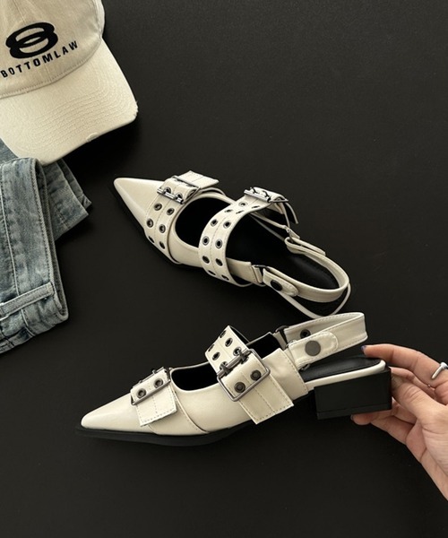 HALEY PESCA（ヘーリーペスカ）の「HALEY PESCA/ポインテッドトゥ　ベルテッドミュールサンダル（サンダル・レディース・アイボリー/ブラック・36/38/40）」の4枚目の写真