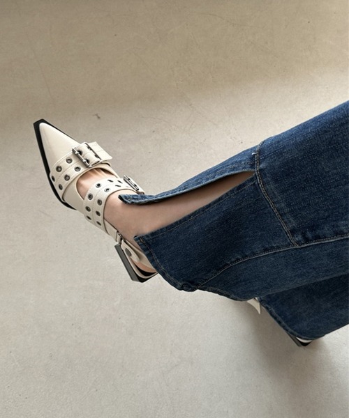 HALEY PESCA（ヘーリーペスカ）の「HALEY PESCA/ポインテッドトゥ　ベルテッドミュールサンダル（サンダル・レディース・アイボリー/ブラック・36/38/40）」の17枚目の写真