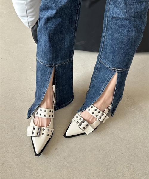 HALEY PESCA（ヘーリーペスカ）の「HALEY PESCA/ポインテッドトゥ　ベルテッドミュールサンダル（サンダル・レディース・アイボリー/ブラック・36/38/40）」の18枚目の写真