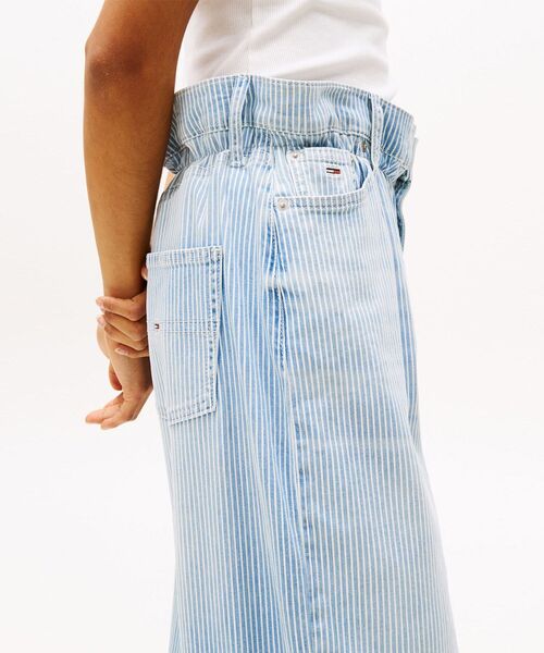 tommy jeans(トミー ジーンズ)の「ペーパーバッグジーンズ(デニムパンツ・レディース・ブルー・26inch/27inch/25inch)」の3枚目の写真