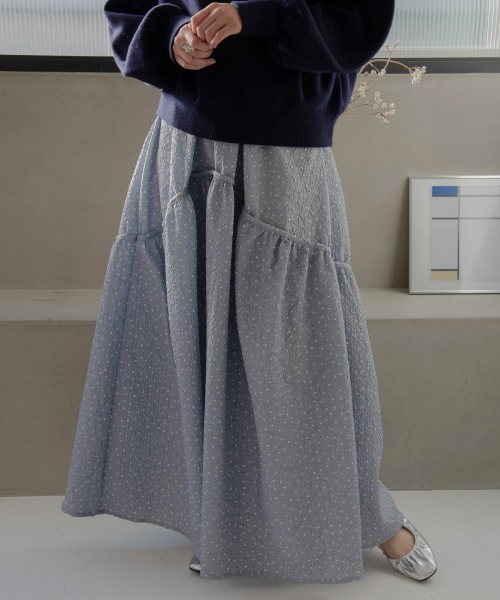 slattgir(スラットジール)の「高身長 ドットフレアギャザースカート(トールサイズ)Essenave(スカート・レディース・グレー系/ブラック系・M/L/LL/3L)」の7枚目の写真