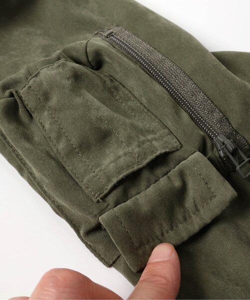 BREEZE(ブリーズ)の「【ジュニア対応】MA-1ブルゾン(MA-1・キッズ・ブラック/カーキ・110/100/120/140/150/130/90)」の7枚目の写真