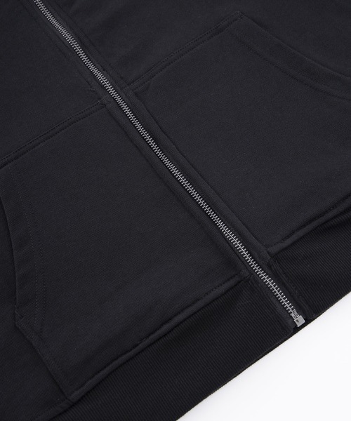 UNKNOWN LONDON(アンノウン・ロンドン)の「フーディー|BLACKxBLACK CROSS REVERSIBLE ZIP HOODIE|Unknown London(パーカー・メンズ・ブラック・XS/S/M/L/XL/XXL)」の13枚目の写真