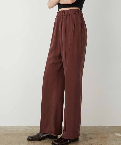 LA PEAU DE GEM（ラポドゥジェム）の「【LA PEAU DE GEM】cupra semi flare pants/キュプラセミフレアパンツ（その他パンツ・レディース・バーガンディー/ホワイト/ブラック・1/2）」の3枚目の写真
