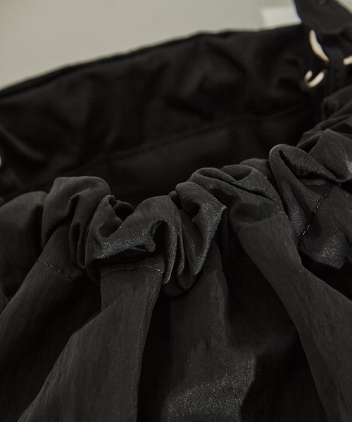 MARY AL TERNA(メアリオルターナ)の「【MARY AL TERNA/メアリオルターナ】MINI HAND BAG/ナイロンハンドバッグ(ハンドバッグ・レディース・ホワイト/ブラック・FREE)」の16枚目の写真