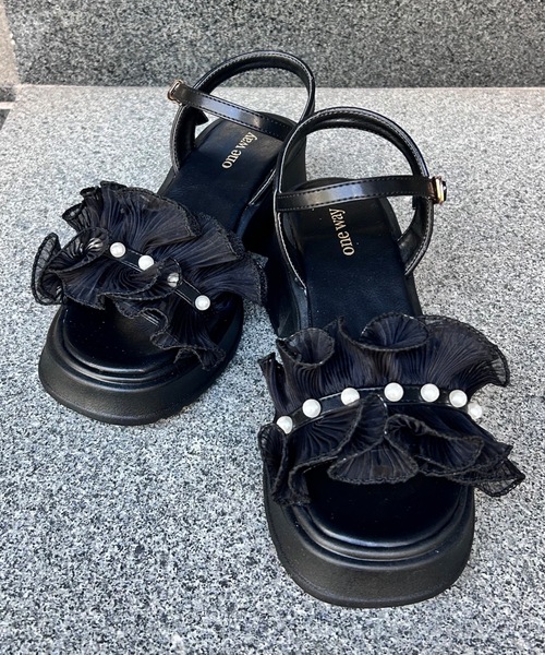 ♡関税送料込♡VALENTINO サンダル ♢VALENTINO♢ロゴメンズ サンダル☆正規品☆ (VALENTINO