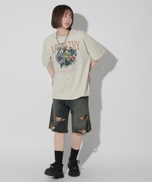Anui（アニュイ）の「【UNISEX/2サイズ展開】ダークフラワーTシャツ（Tシャツ/カットソー・レディース・オートミール/ブラック・MEDIUM/LARGE）」の16枚目の写真