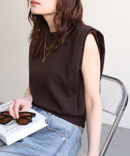 ap retro(アプレトロ)の「タックショルダーノースリニット / ワイドノースリーブニット(ニット/セーター・レディース・ブラウン/ブラック/ブラック系その他/オフホワイト・FREE)」の16枚目の写真