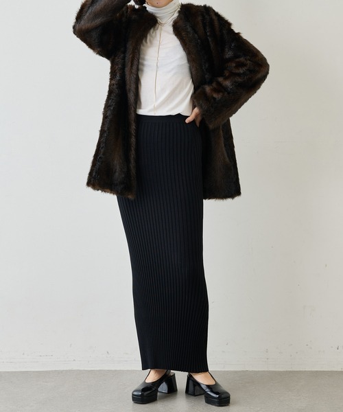 【新品タグ付き】Whim Gazette ニットフィットスカート ブラック ニットフィットスカート(スカート)|Whim Gazette(ウィム