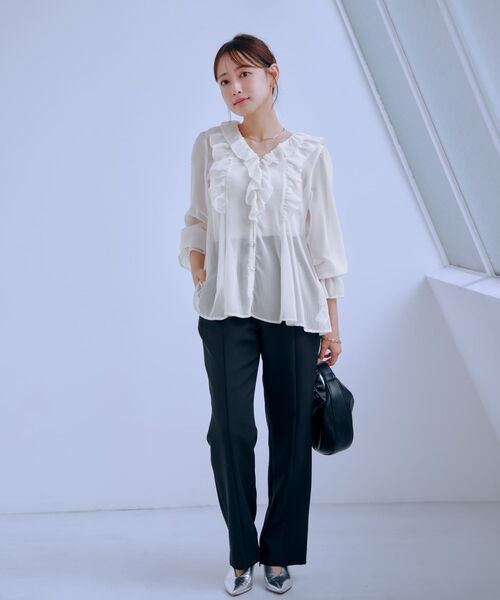 COHINA(コヒナ)の「2wayスリムフレアパンツ 【低身長・小柄女性】(その他パンツ・レディース・ブラック/ブルー/ベージュ・XS-Short/S-Short/XS-Regular/S-Regular)」の5枚目の写真