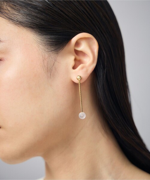 Jouete（ジュエッテ）の「[ドロップ] ピアス アシンメトリー（ピアス（両耳用）・レディース・イエローゴールド/プラチナム・FREE）」の5枚目の写真