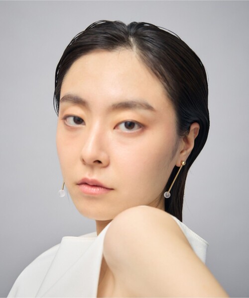 Jouete（ジュエッテ）の「[ドロップ] ピアス アシンメトリー（ピアス（両耳用）・レディース・イエローゴールド/プラチナム・FREE）」の4枚目の写真