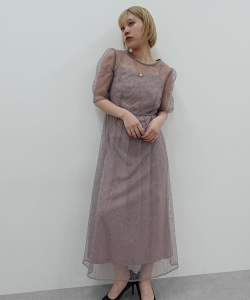 Jolie et Jolie(ジョリーエジョリー)の「ラメレースバックリボン2ピースドレス(ドレス・レディース・モーブ系/ブルーグレー/ブラック・L/M)」の20枚目の写真