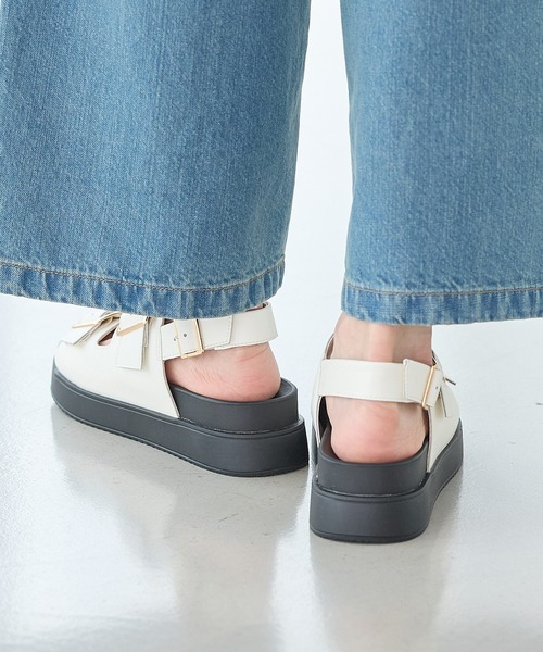 Honeys（ハニーズ）の「バックバンドサンダル（サンダル・レディース・ブラック/ダークブラウン/アイボリー・LL/S/M/L）」の7枚目の写真