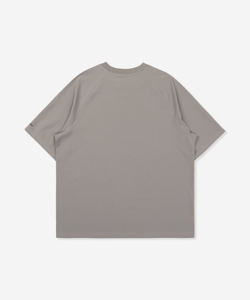 Hurley (ハーレー)の「【Hurley/ハーレー】撥水Tシャツ ファントム 速乾性 PHANTOM ZUMA OVRSZD SS TEE(Tシャツ/カットソー・メンズ・カーキブラウン/オリーブ/ブラック/ホワイト/ブルーグレー・LARGE/MEDIUM/SMALL/X-LARGE)」の14枚目の写真