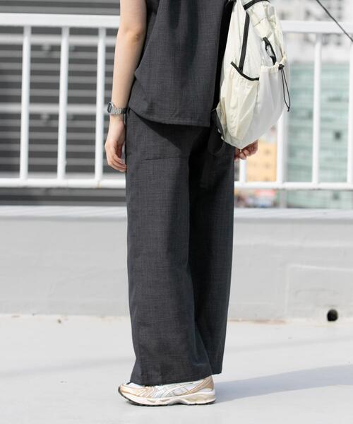 EKAL（エカル）の「『UR TECH DRYLUXE』『吸水速乾/UVカット』ハイツイストイージートラウザー（その他パンツ・レディース・チャコールグレー/モカ/ネイビー・ONE）」の17枚目の写真