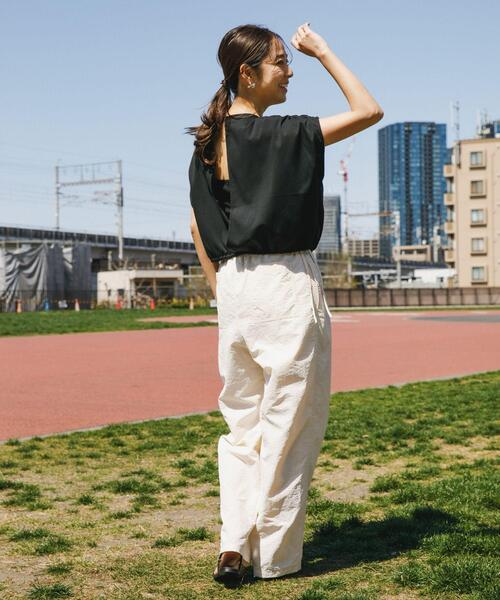 F by ROSSO（エフバイロッソ）の「F by ROSSO　撥水ナイロンイージーパンツ（その他パンツ・レディース・アイボリー/ピンク/ブラウン・36/38）」の4枚目の写真