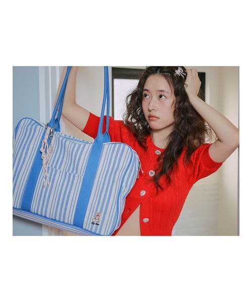 LILY BROWN(リリーブラウン)の「【ZOZOTOWN限定カラー】Lily bearトラベルボストンバッグ(ボストンバッグ・レディース・アイボリー/ネイビー/ストライプ/ホワイト/ブラウン/グレー・FREE)」の10枚目の写真
