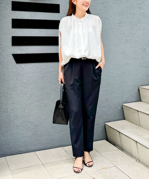 NOLLEY’S(ノーリーズ)の「《セットアップ対応》ウォッシャブルツイルイージーテーパードパンツ(その他パンツ・レディース・ホワイト/ネイビー/ブラック・34/40/38/36)」の14枚目の写真