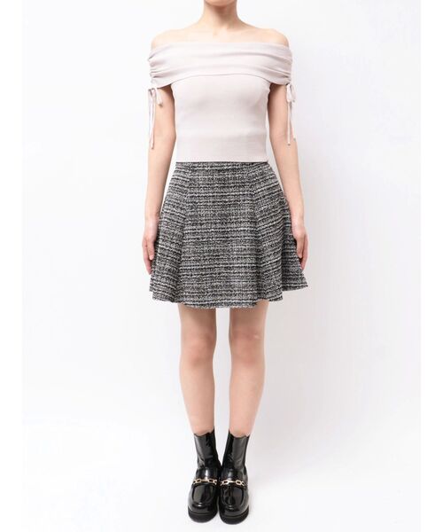 MERCURYDUO（マーキュリーデュオ）の「オフショルドロストニット（ニット/セーター・レディース・オフホワイト/ブラック/ベビーピンク・FREE）」の7枚目の写真