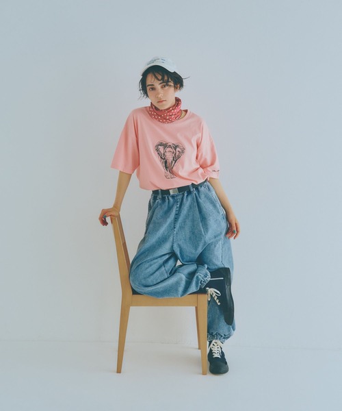 studio CLIP(スタディオクリップ)の「【UVカット・汗染み防止】アソートアニマルプリントTシャツ(Tシャツ/カットソー・レディース・スモーク/ピンク/グリーン/ベージュ/ブルー/ナチュラル・LARGE/MEDIUM)」の11枚目の写真